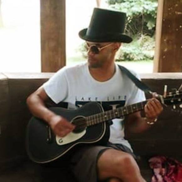 Meet your Posher, Jeremy - Picture 1 of 1